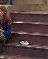 Shake_It_Up_S01E05_1080p_BTD_002043.jpg