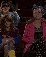 Shake_It_Up_S01E05_1080p_BTD_002282.jpg