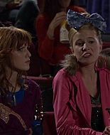 Shake_It_Up_S01E05_1080p_BTD_002307.jpg
