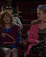 Shake_It_Up_S01E05_1080p_BTD_002370.jpg