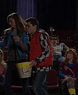Shake_It_Up_S01E05_1080p_BTD_002400.jpg