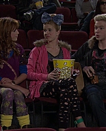 Shake_It_Up_S01E05_1080p_BTD_002512.jpg