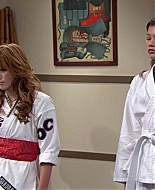 Shake_It_Up_S01E05_1080p_BTD_002788.jpg