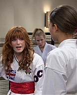 Shake_It_Up_S01E05_1080p_BTD_002899.jpg