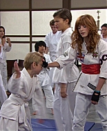 Shake_It_Up_S01E05_1080p_BTD_002917.jpg