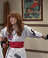 Shake_It_Up_S01E05_1080p_BTD_002938.jpg