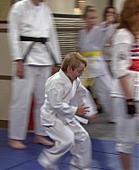 Shake_It_Up_S01E05_1080p_BTD_002992.jpg
