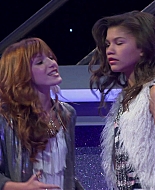 Shake_It_Up_S01E06_1080p_BTD_000082.jpg