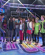 Shake_It_Up_S01E06_1080p_BTD_000215.jpg