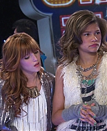 Shake_It_Up_S01E06_1080p_BTD_000316.jpg