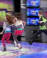 Shake_It_Up_S01E06_1080p_BTD_000594.jpg