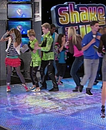Filename=Shake_It_Up_S01E06_1080p_BTD_000644.jpg
Filesize=417KiB
Dimensions=1920x1080
Date added=Apr 12, 2026 Shake_It_Up_S01E06_1080p_BTD_000644.jpg