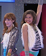 Shake_It_Up_S01E06_1080p_BTD_000660.jpg