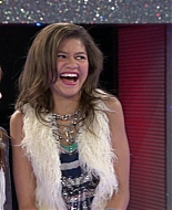 Shake_It_Up_S01E06_1080p_BTD_000830.jpg