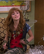 Shake_It_Up_S01E06_1080p_BTD_001304.jpg