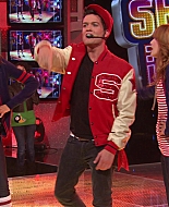 Shake_It_Up_S01E06_1080p_BTD_002191.jpg
