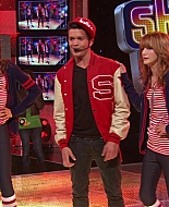 Shake_It_Up_S01E06_1080p_BTD_002201.jpg