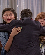 Shake_It_Up_S01E06_1080p_BTD_002806.jpg