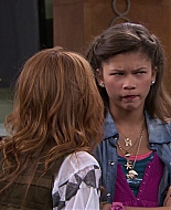 Shake_It_Up_S01E06_1080p_BTD_002830.jpg