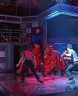 Shake_It_Up_S01E07_1080p_BTD_000120.jpg