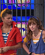 Shake_It_Up_S01E07_1080p_BTD_000269.jpg