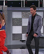 Shake_It_Up_S01E07_1080p_BTD_000289.jpg