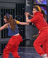 Shake_It_Up_S01E07_1080p_BTD_000340.jpg