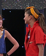 Shake_It_Up_S01E07_1080p_BTD_000405.jpg