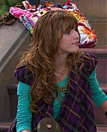Shake_It_Up_S01E07_1080p_BTD_000577.jpg
