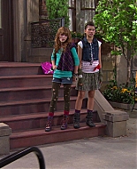 Shake_It_Up_S01E07_1080p_BTD_000670.jpg
