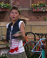 Filename=Shake_It_Up_S01E07_1080p_BTD_000719.jpg
Filesize=297KiB
Dimensions=1920x1080
Date added=Apr 12, 2026 Shake_It_Up_S01E07_1080p_BTD_000719.jpg