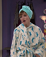 Shake_It_Up_S01E07_1080p_BTD_000899.jpg