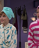 Shake_It_Up_S01E07_1080p_BTD_000974.jpg