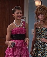 Shake_It_Up_S01E07_1080p_BTD_001223.jpg
