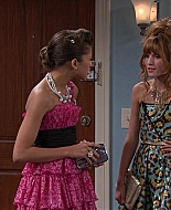 Shake_It_Up_S01E07_1080p_BTD_001239.jpg