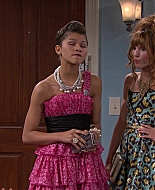 Shake_It_Up_S01E07_1080p_BTD_001243.jpg