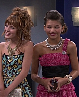 Shake_It_Up_S01E07_1080p_BTD_001296.jpg