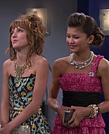 Shake_It_Up_S01E07_1080p_BTD_001301.jpg