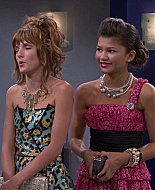 Shake_It_Up_S01E07_1080p_BTD_001302.jpg