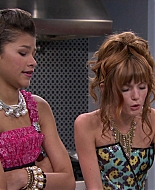 Shake_It_Up_S01E07_1080p_BTD_001397.jpg