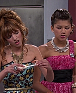 Shake_It_Up_S01E07_1080p_BTD_001459.jpg