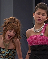 Shake_It_Up_S01E07_1080p_BTD_001656.jpg