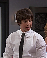 Shake_It_Up_S01E07_1080p_BTD_001735.jpg