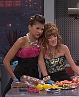 Shake_It_Up_S01E07_1080p_BTD_001811.jpg