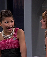 Shake_It_Up_S01E07_1080p_BTD_002429.jpg