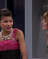 Shake_It_Up_S01E07_1080p_BTD_002430.jpg