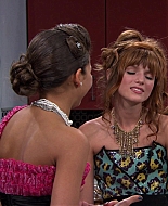 Shake_It_Up_S01E07_1080p_BTD_002440.jpg