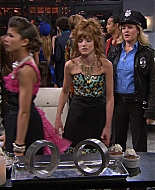 Shake_It_Up_S01E07_1080p_BTD_002951.jpg