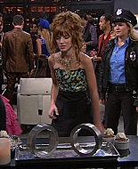 Shake_It_Up_S01E07_1080p_BTD_002952.jpg