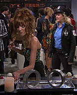 Shake_It_Up_S01E07_1080p_BTD_002954.jpg
